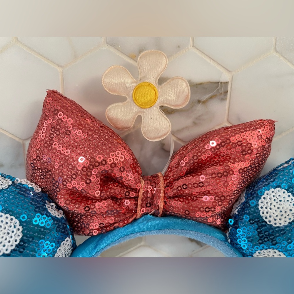 Disney Parks Classic Minnie Ear Sequin Headband Blue Polka Dot Red Bow and Daisy - Picture 13 of 16